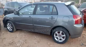 Toyota Corolla S 4dr Sedan (1.8L 4cyl 4A) 2010 Gris