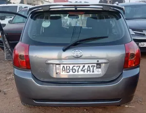 Toyota Corolla S 4dr Sedan (1.8L 4cyl 4A) 2010 Gris