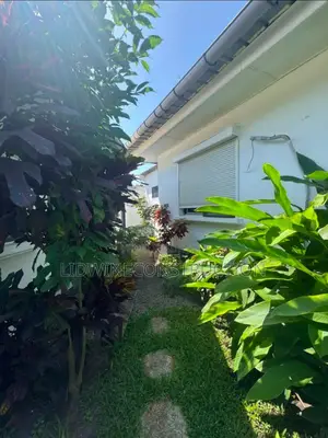 3chbre Villa dans Marcory à Louer