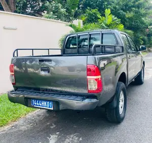Toyota Hilux 2017 Gris