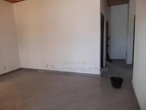 3chbre Villa dans Songon à Vendre