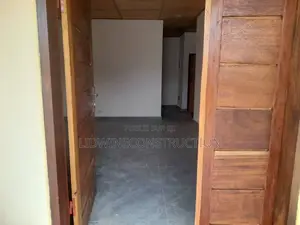 3chbre Villa dans Songon à Vendre