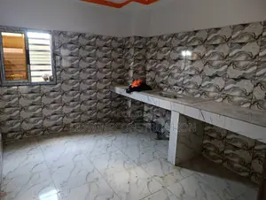 3chbre Villa dans Cocody à Vendre