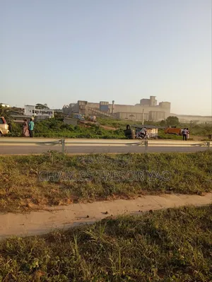 11chbre Duplex dans Elite Immobilier, Cocody à Vendre