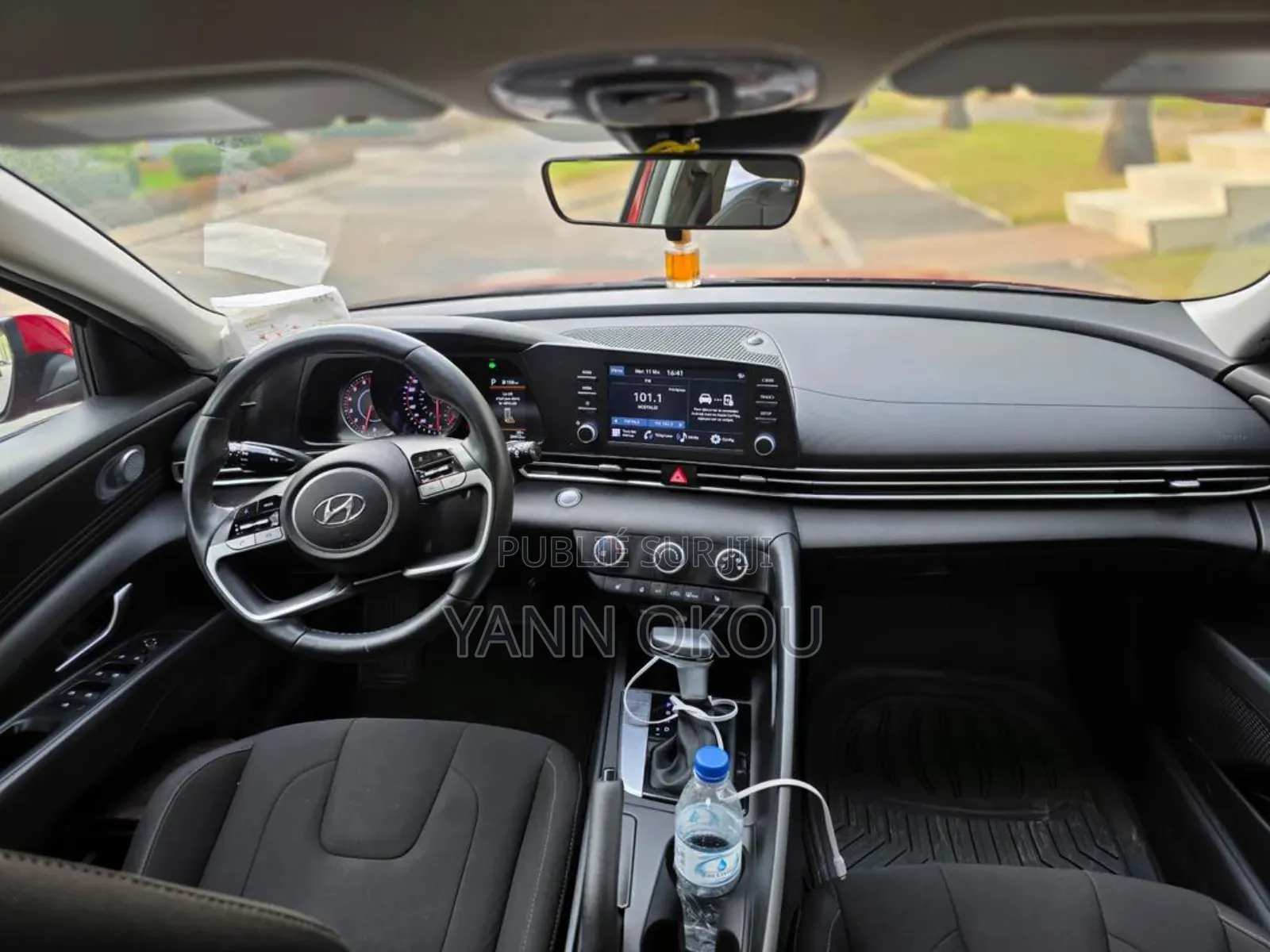 Hyundai Elantra 2022 Autre