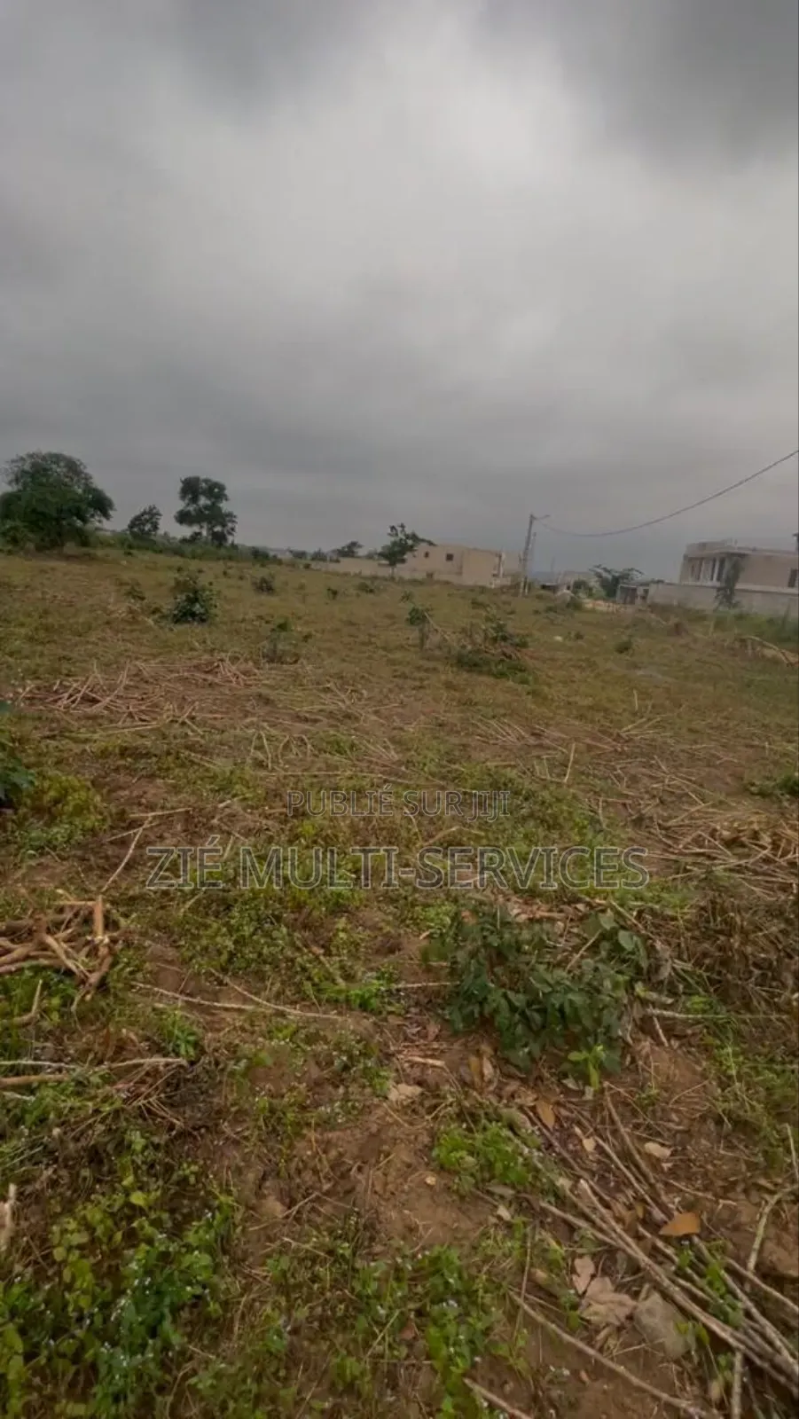 8chbre Duplex dans Zié Multi-Service, Bingerville à Vendre