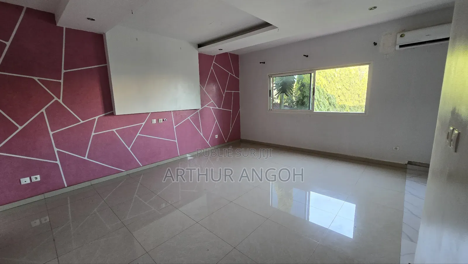 5chbre Duplex dans Aba Immobilier Ci, Grand-Bassam à Louer