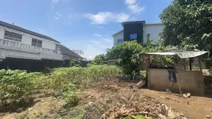 Vente Terrain Commercial 900 M2 À Cocody 7e Tranche