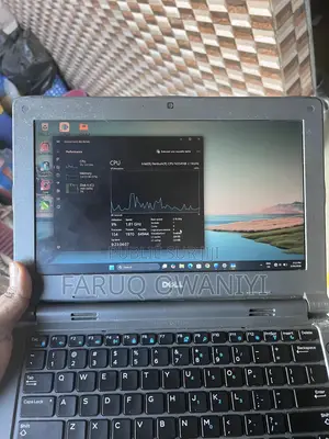 Ordinateur portable Dell Latitude 3180 4GB Intel Core i5 HDD 500GB
