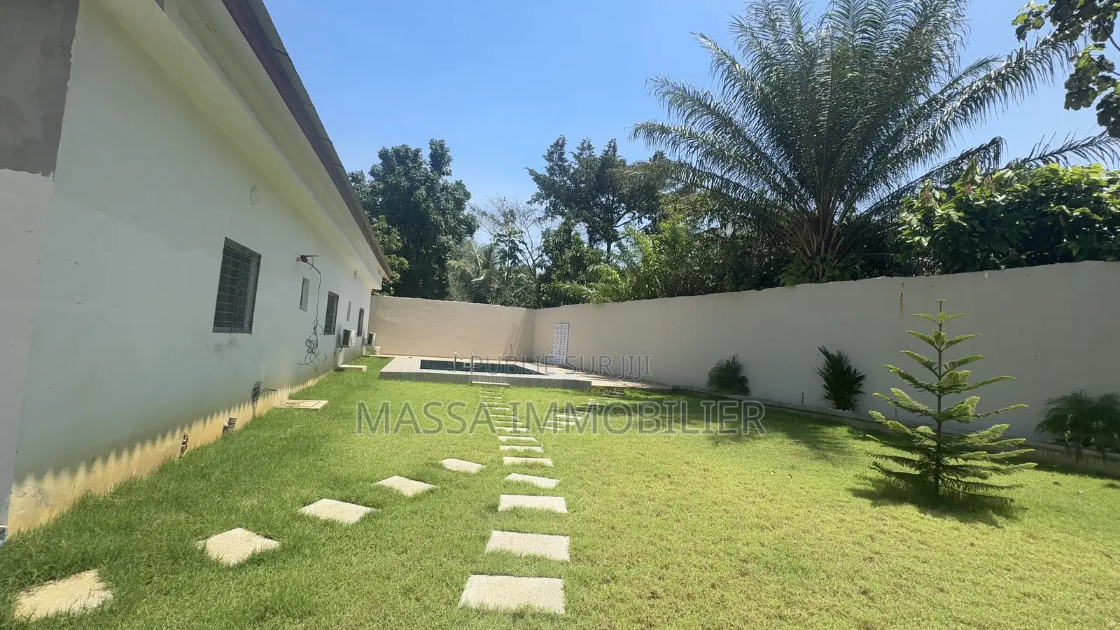 5chbre Villa dans Massa Immobilier, Deux Plateaux à Louer
