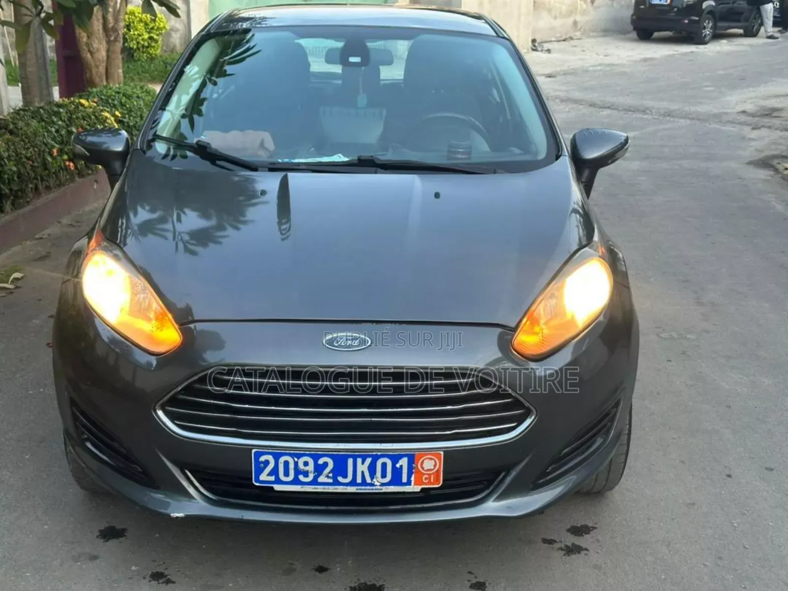 Ford Fiesta 2015 Gris