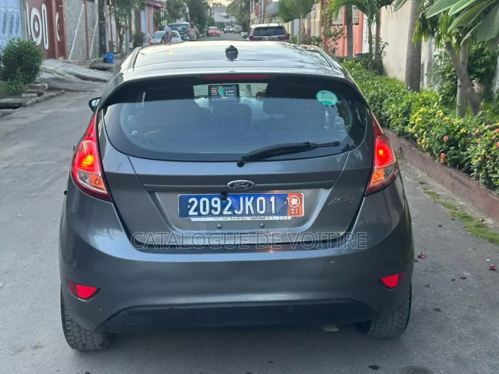 Ford Fiesta 2015 Gris