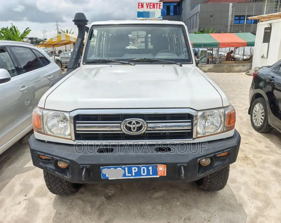 Toyota Land Cruiser Prado 4.0 Petrol GX-L 2022 Blanc