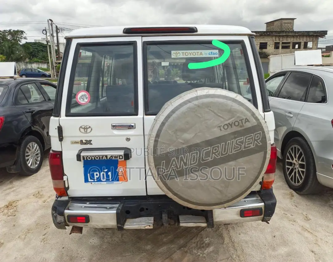 Toyota Land Cruiser Prado 4.0 Petrol GX-L 2022 Blanc