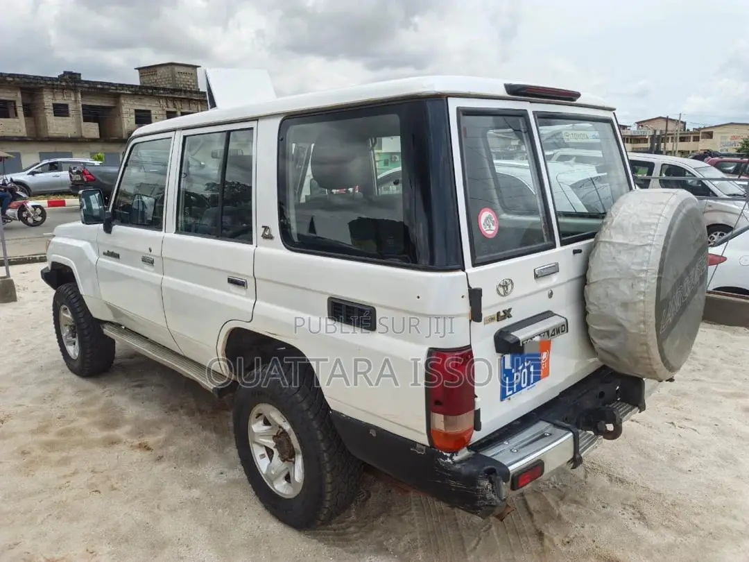 Toyota Land Cruiser Prado 4.0 Petrol GX-L 2022 Blanc