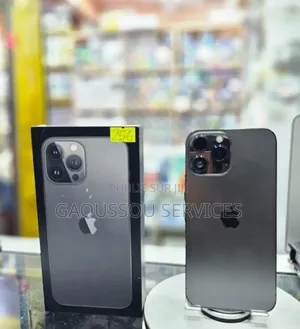 Nouveau Apple iPhone 13 Pro Max 256 GB Noir