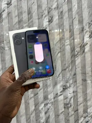 Nouveau Apple iPhone 16 128 GB Noir