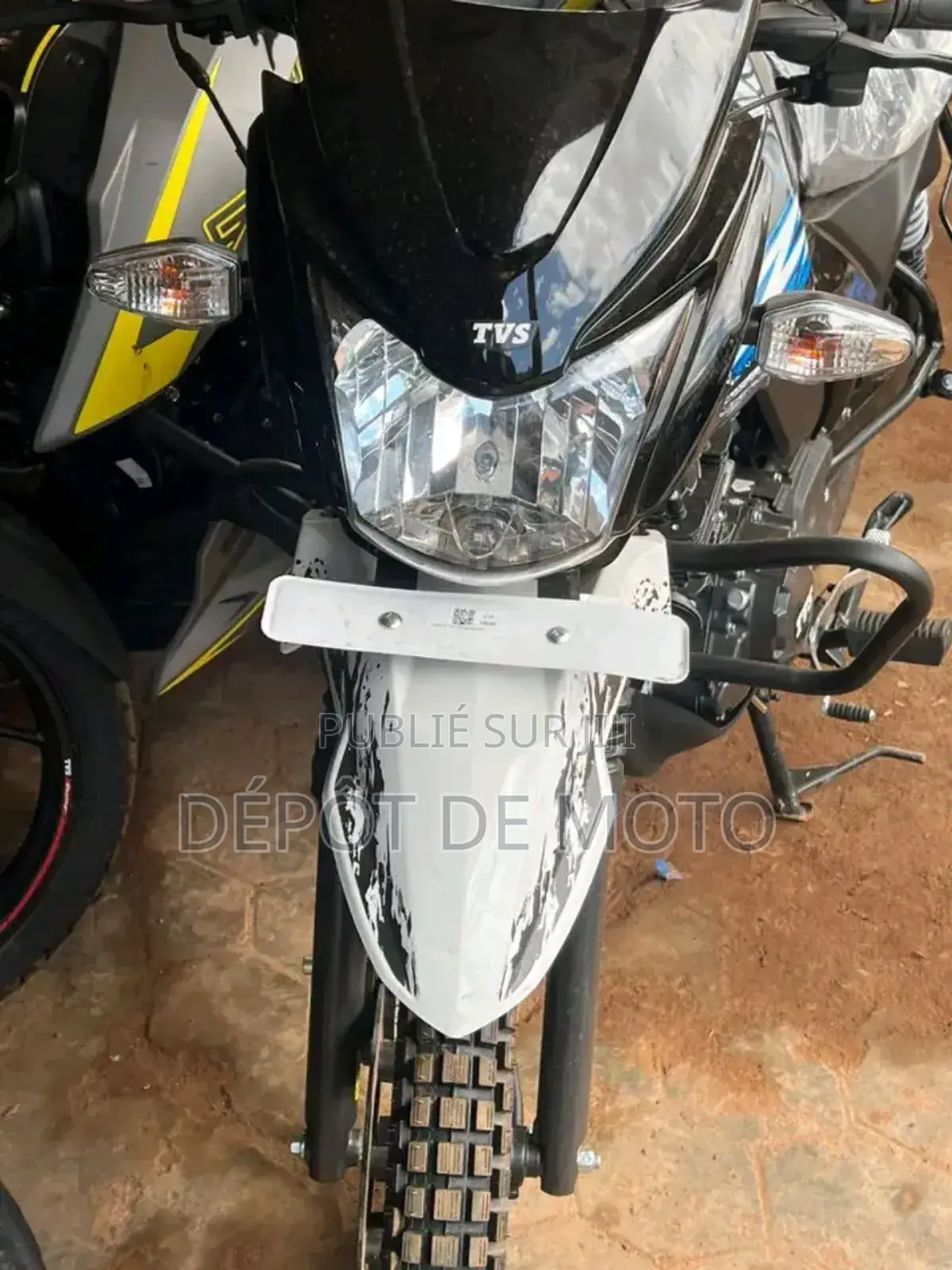 Nouveau TVS Apache 180 RTR 2025 Autre