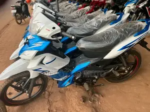 Nouveau TVS Rockz 125 2025 Autre