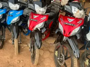 Nouveau TVS Rockz 125 2025 Autre