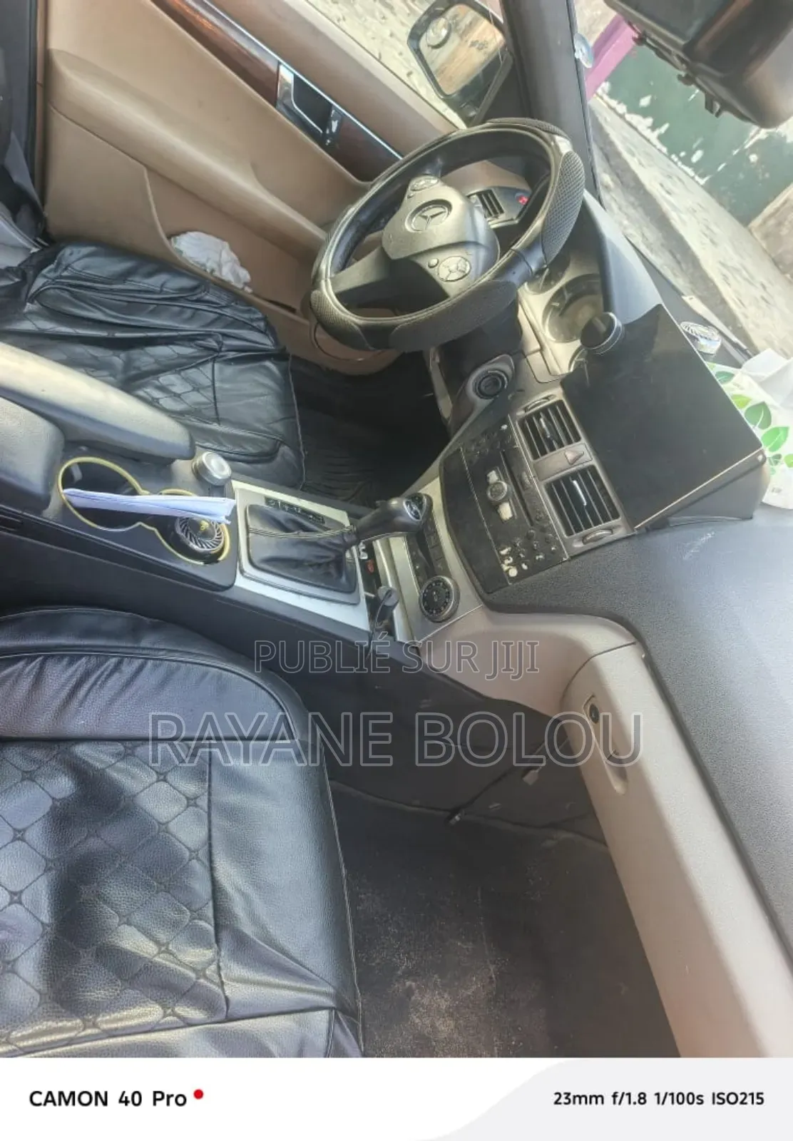 Mercedes-Benz C300 Luxury 4Matic Sedan AWD (3.0L 6cyl 7A) 2010 Noir