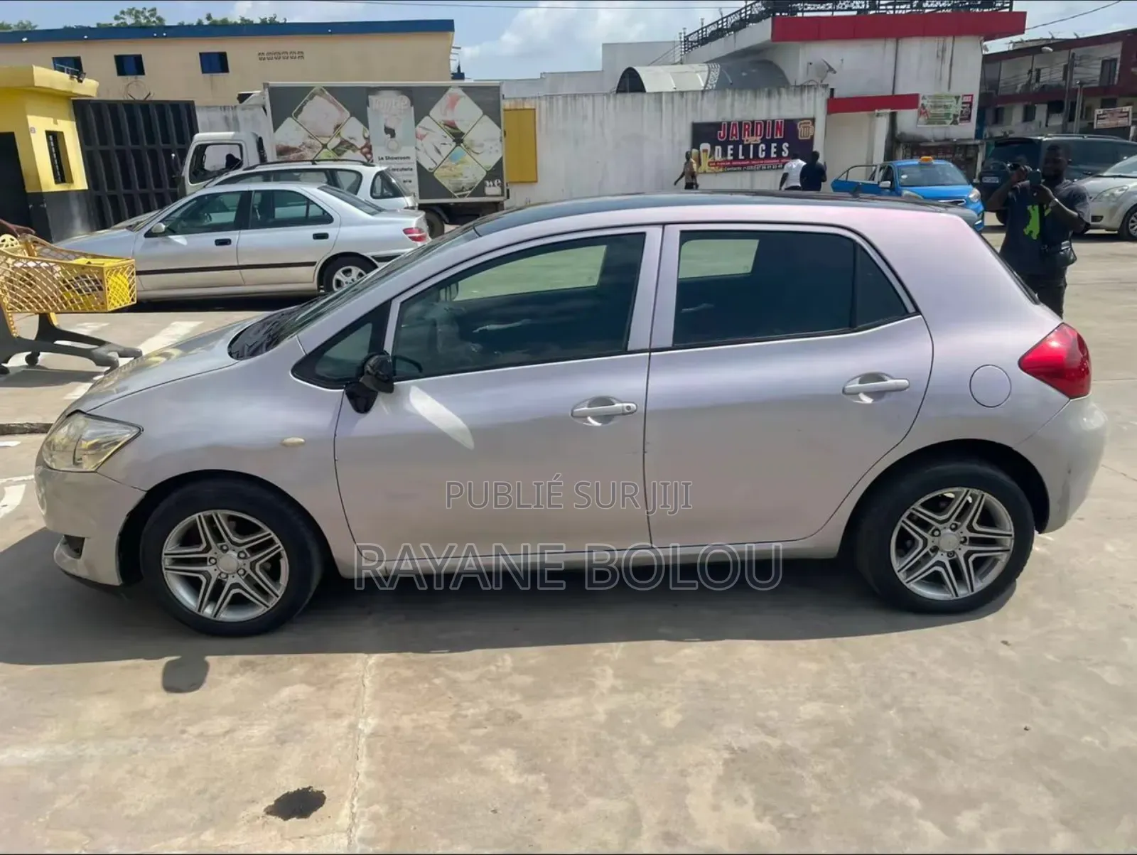 Toyota Auris 1.4 VVTi 2008 Gris