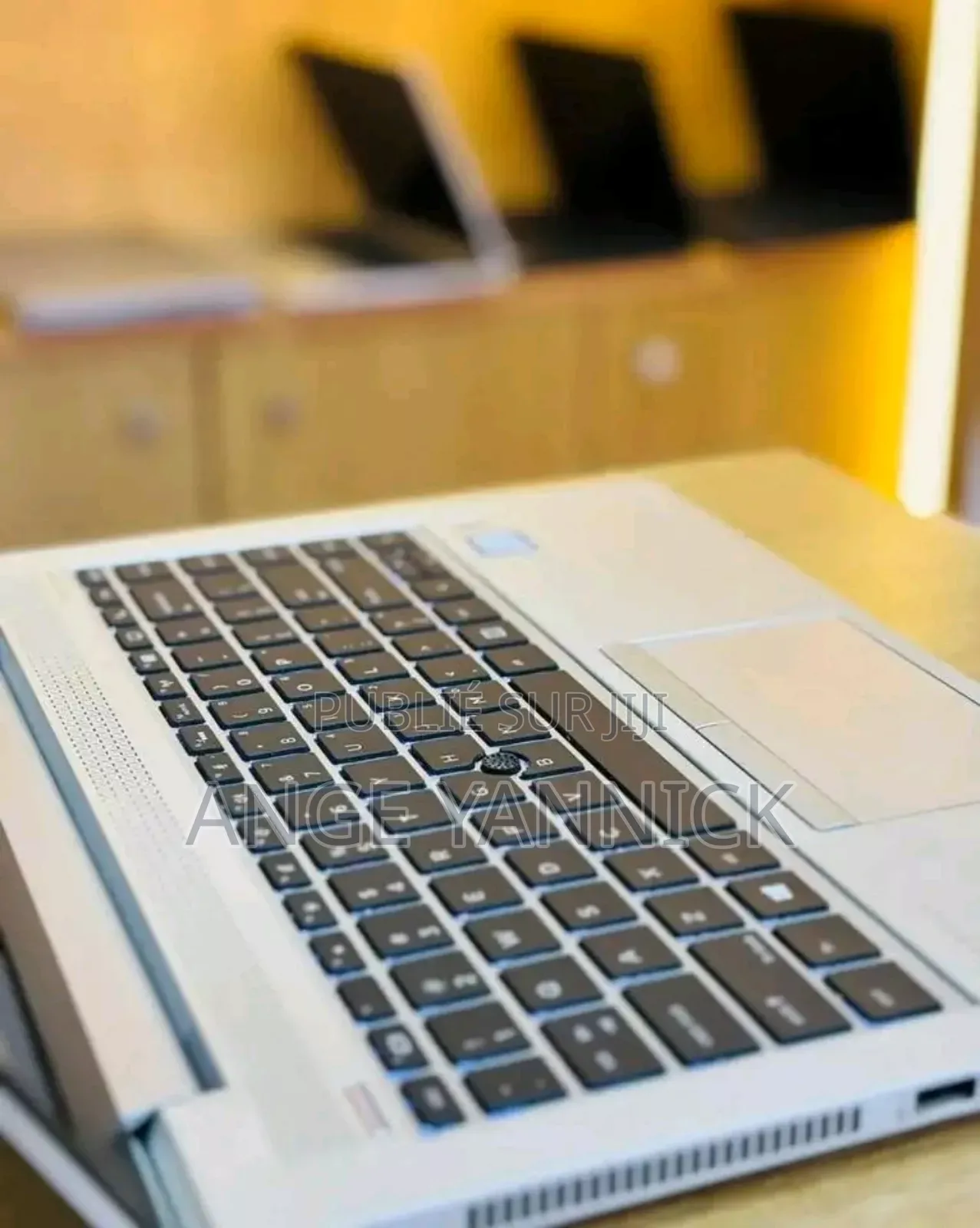 Nouveau HP EliteBook 840 G5 8GB Intel Core i5 SSD 256GB