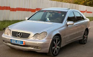 Mercedes-Benz C200 2004 Gris