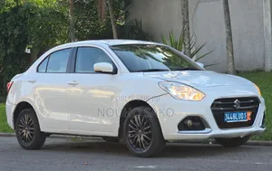 Suzuki Dzire 2023 Blanc