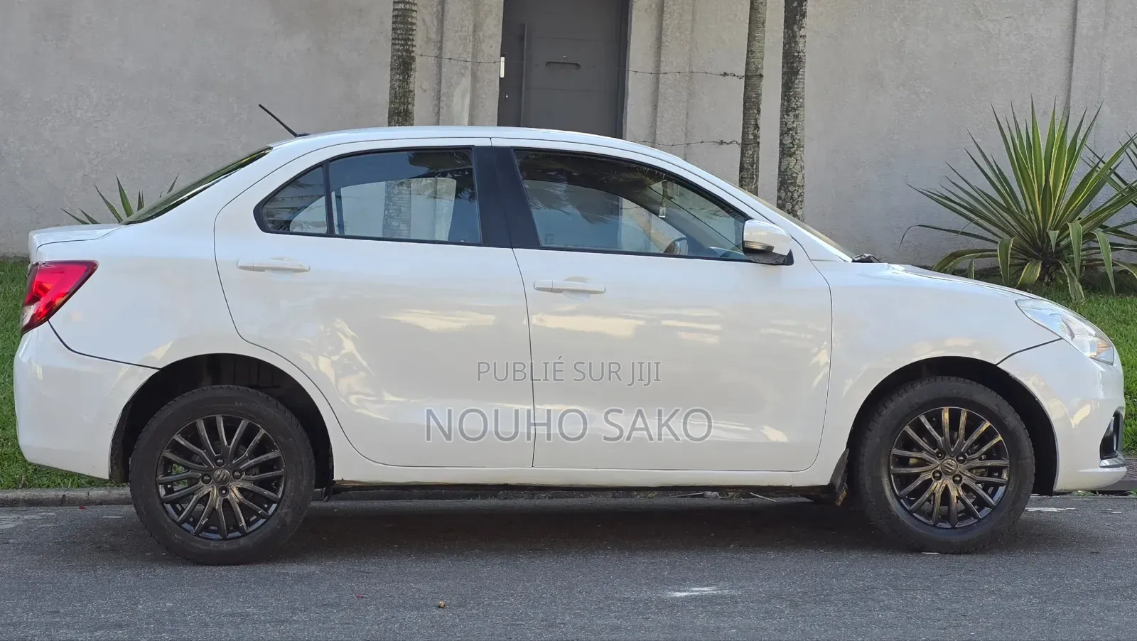 Suzuki Dzire 2023 Blanc