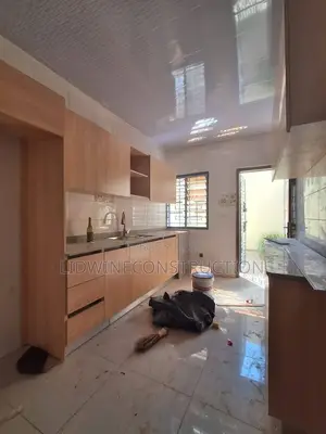 3chbre Villa dans Bingerville à Vendre