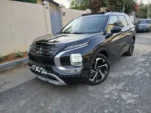 Mitsubishi Outlander 2025 Noir