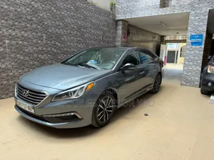 Hyundai Sonata 2015 Gris