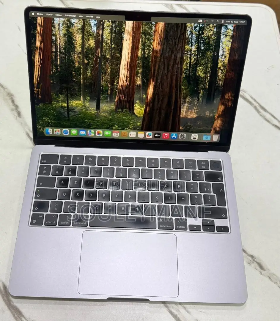 Ordinateur portable Apple MacBook Air 2022 M2 16GB Apple M2 SSD 1T