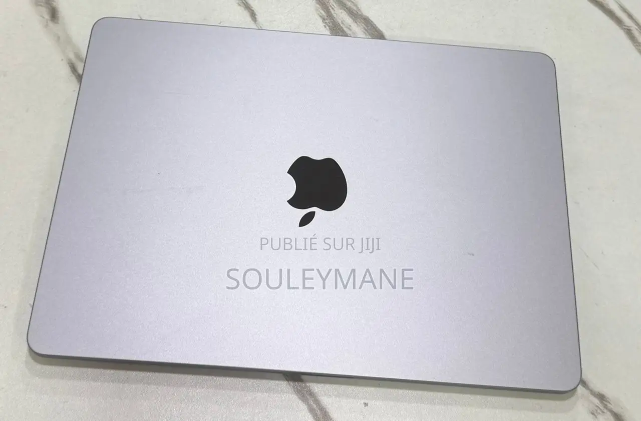 Apple MacBook Air 2024 M3 13-inch 16GB Apple M3 SSD 256GB