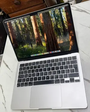 Ordinateur portable Apple MacBook Air 2022 M2 16GB Apple M2 SSD 512GB