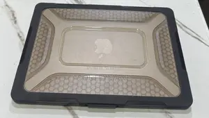 Apple MacBook Air 2024 M3 13-inch 8GB Apple M3 SSD 256GB