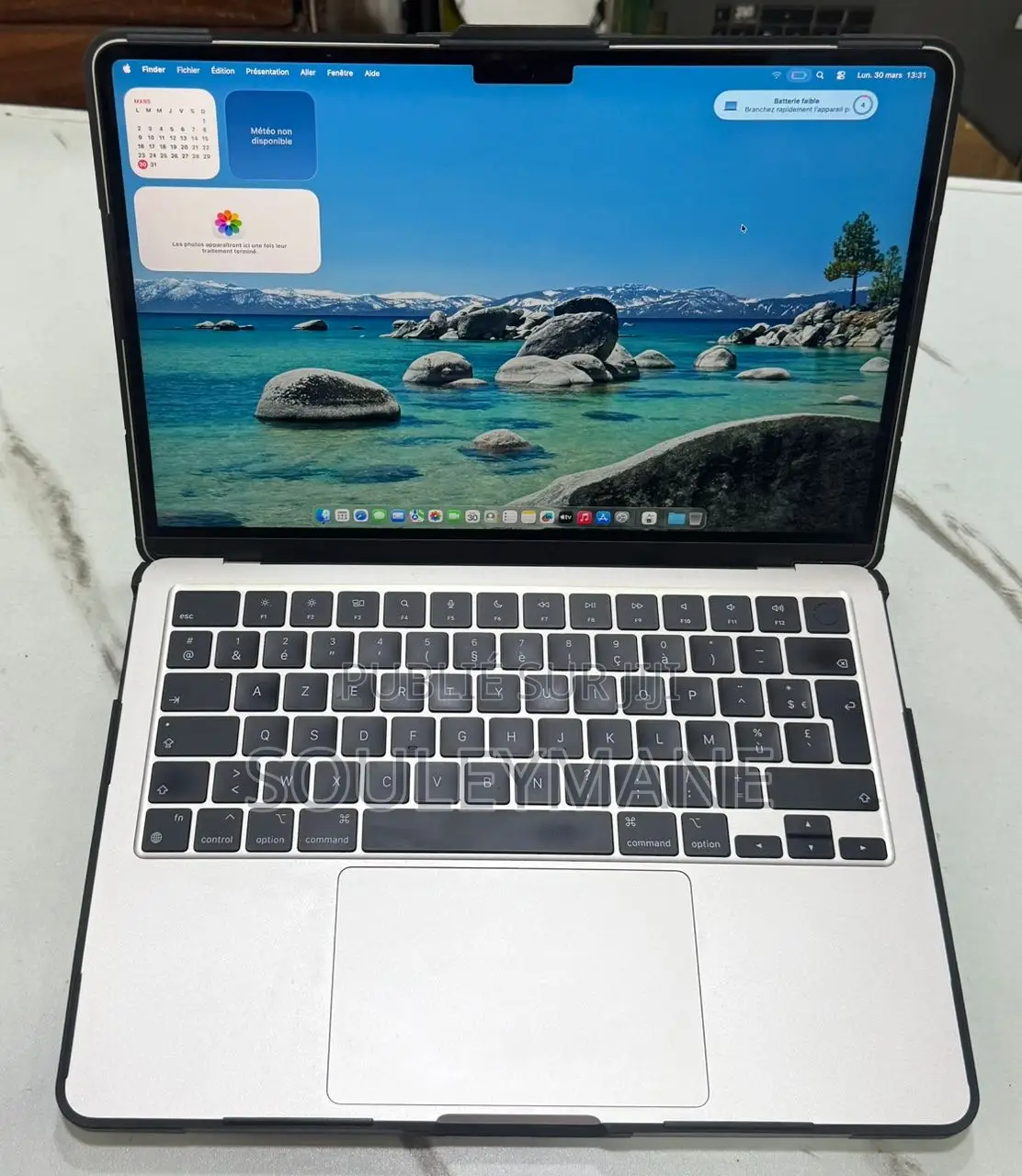 Apple MacBook Air 2024 M3 13-inch 8GB Apple M3 SSD 256GB
