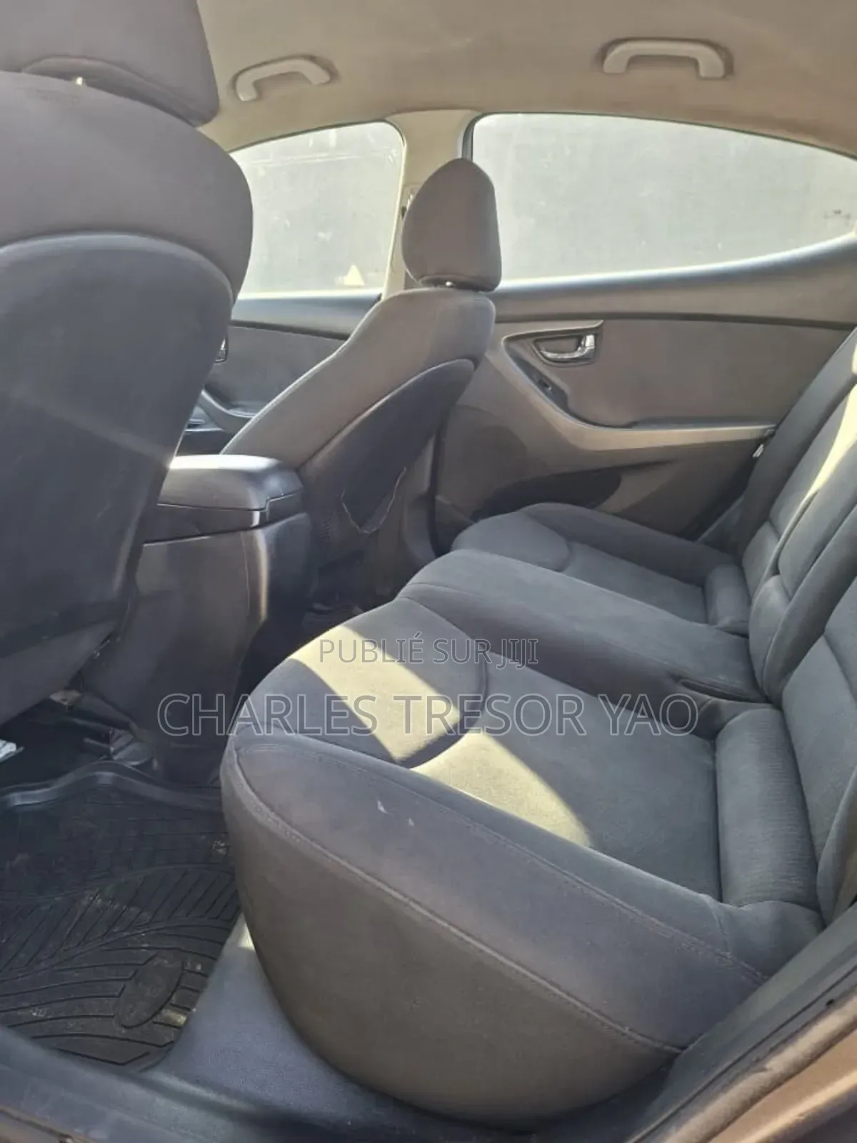 Hyundai Elantra Limited 4dr Sedan (1.8L 4cyl 6A) 2014 Gris