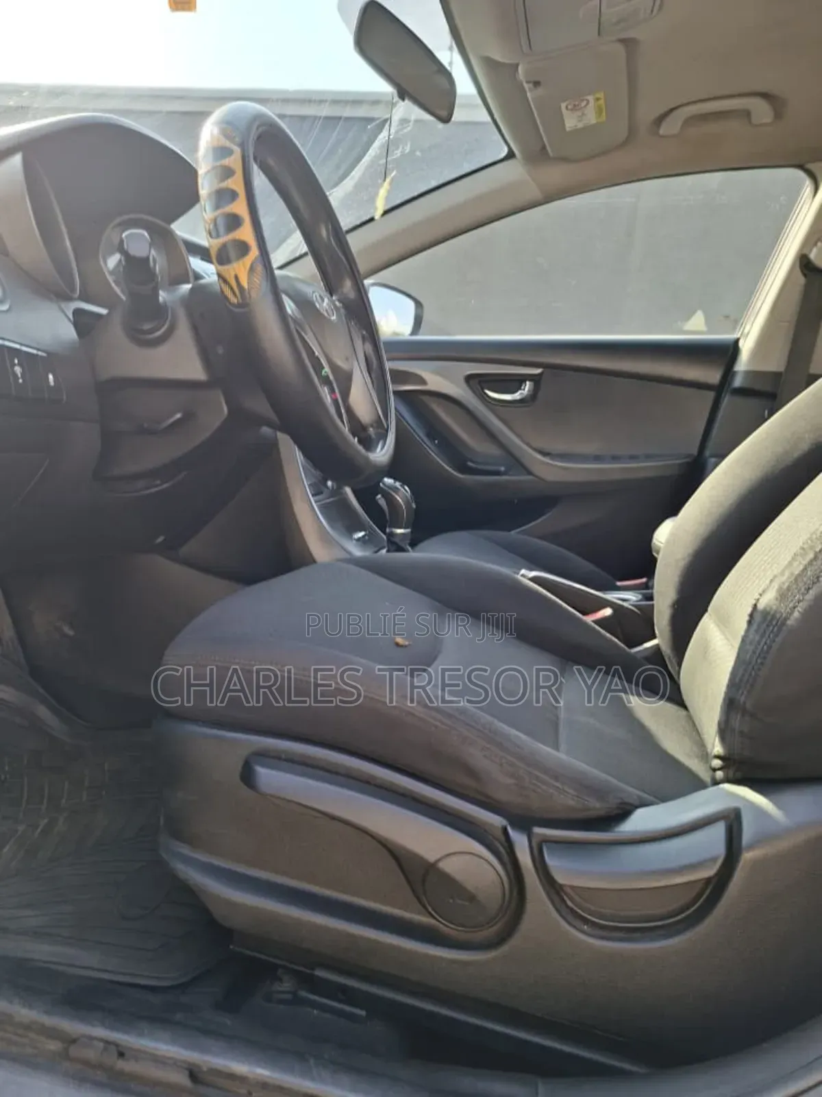 Hyundai Elantra Limited 4dr Sedan (1.8L 4cyl 6A) 2014 Gris