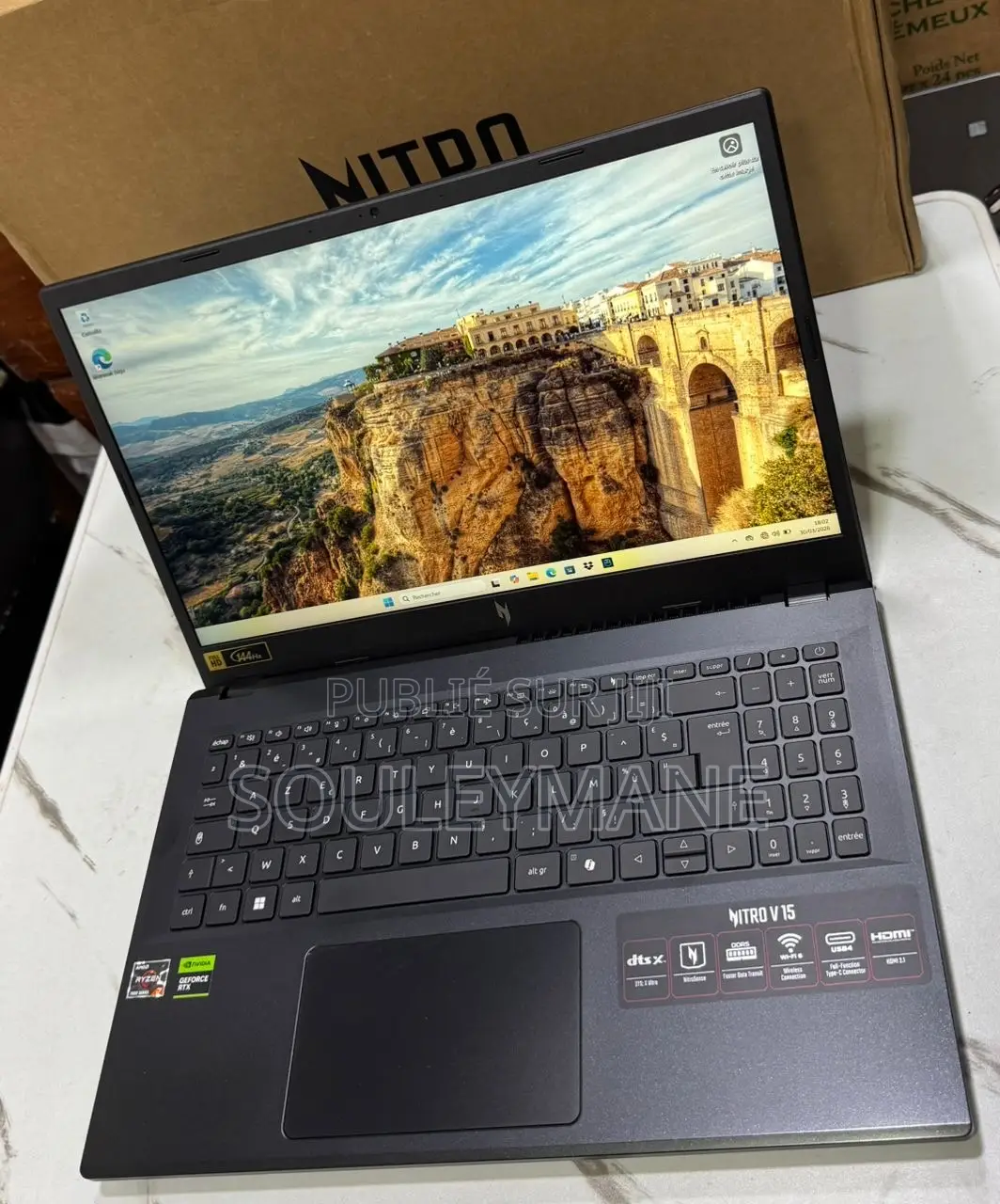 Nouveau Ordinateur portable Acer Nitro 5 16GB AMD Ryzen 7 SSD 512GB