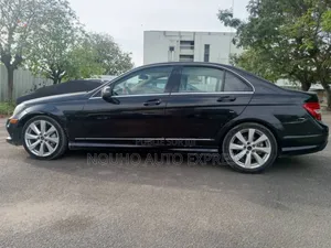 Mercedes-Benz C300 2014 Noir