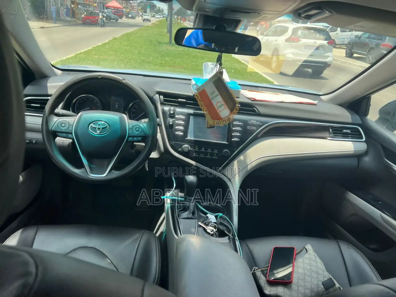 Toyota Camry 2019 Gris