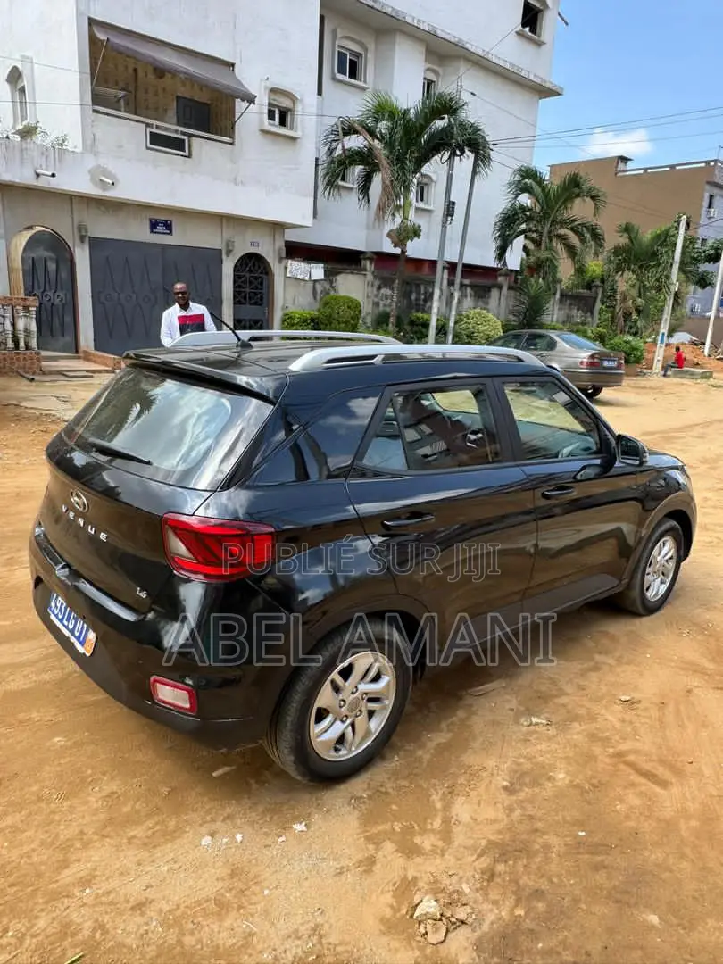 Hyundai Venue 2022 Noir Mat