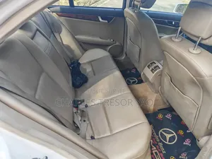 Mercedes-Benz C300 2007 Blanc