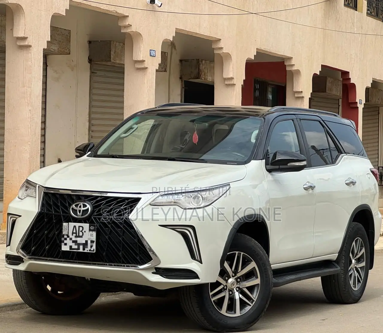 Toyota Fortuner 2017 Noir