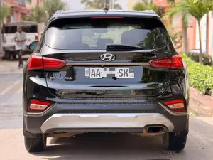 Hyundai Santa Fe 2019 Gris