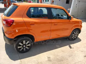 Suzuki S-Presso 2023 Rouge