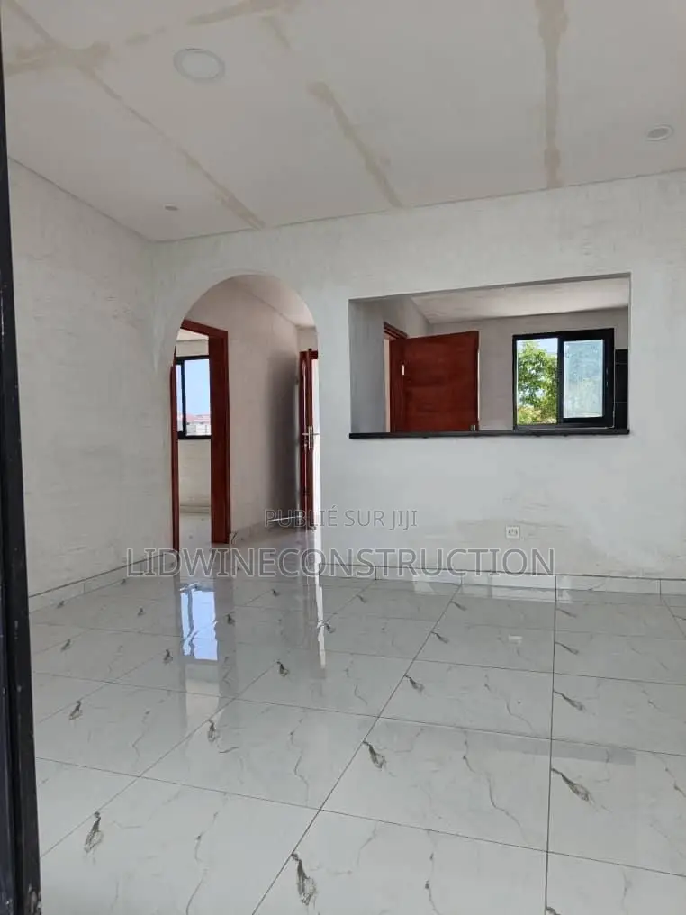 1chbre Appartement dans Bingerville à Vendre