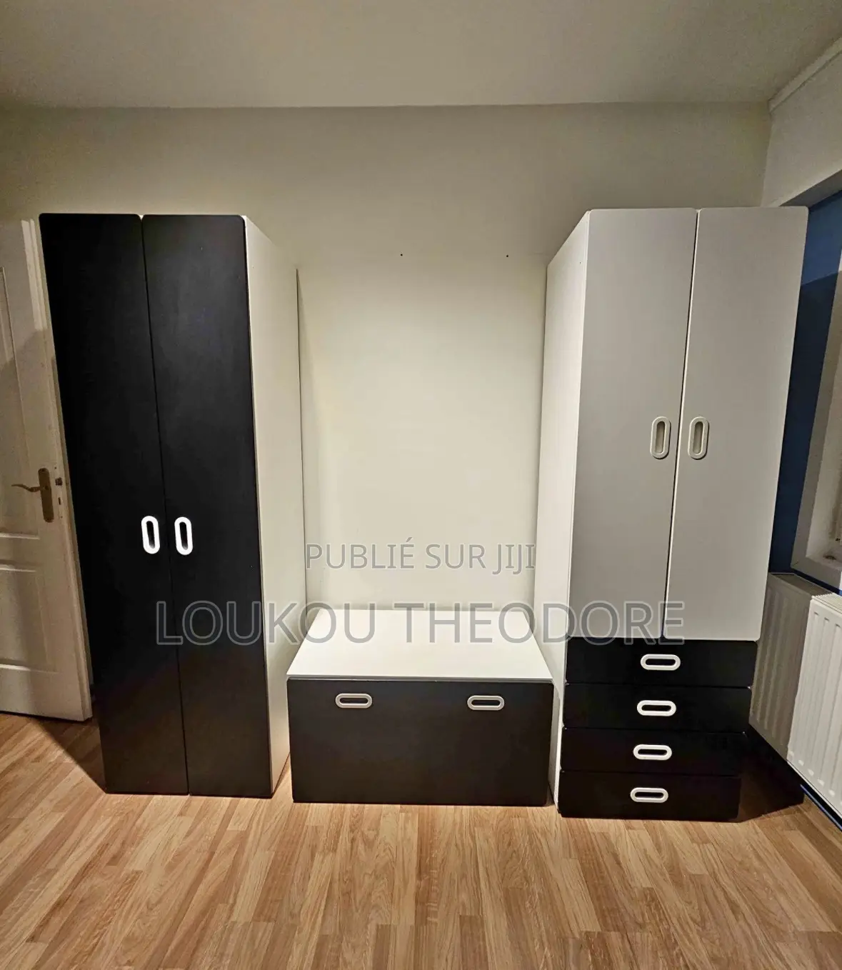 Ensemble Meuble Chambre 2 Armoires, 1 Coffre, 1 Caisson De Bureau